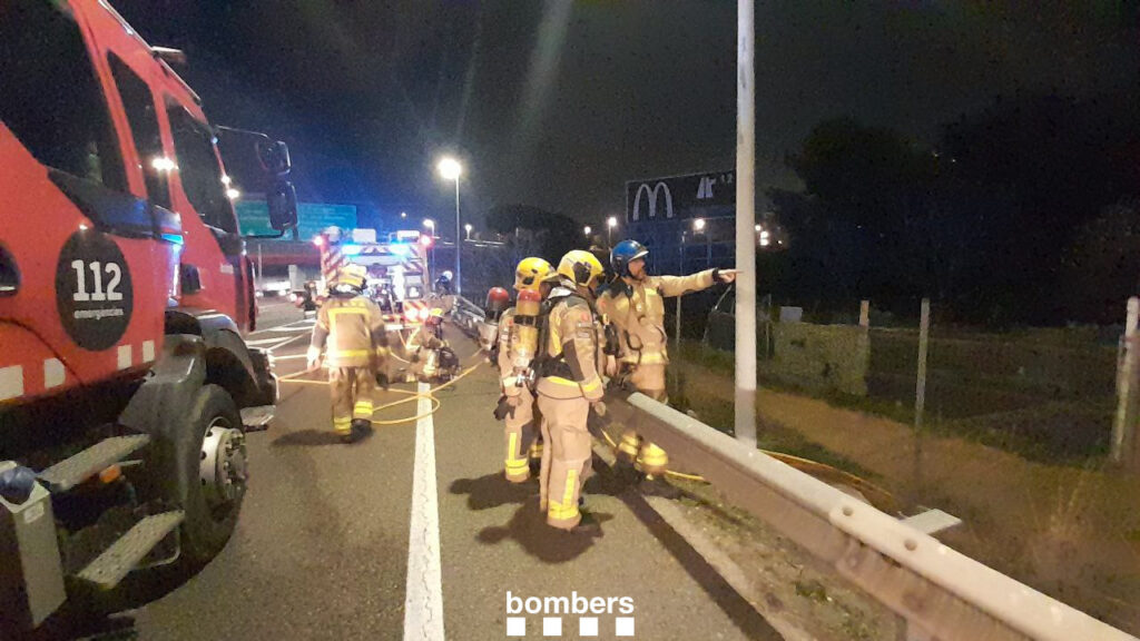 Incendi Esplugues de Llobregat Ronda de Dalt