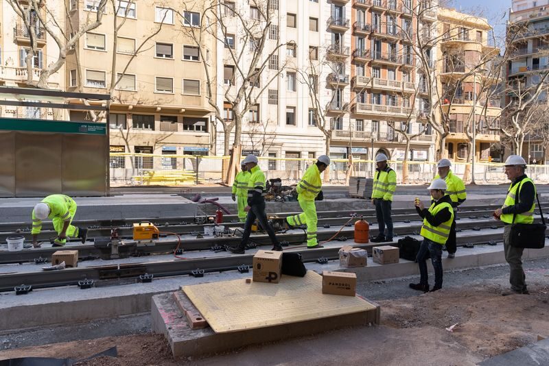 Collboni anuncia l'elaboració del projecte executiu per la connexió final del tramvia